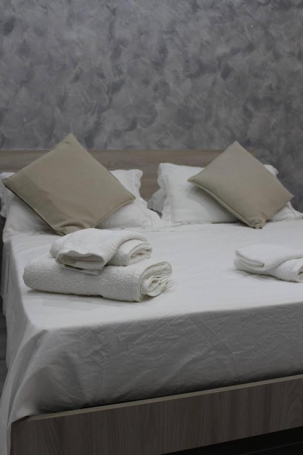 Aparthotel Casa Vacanza Grey Neapel Exterior foto